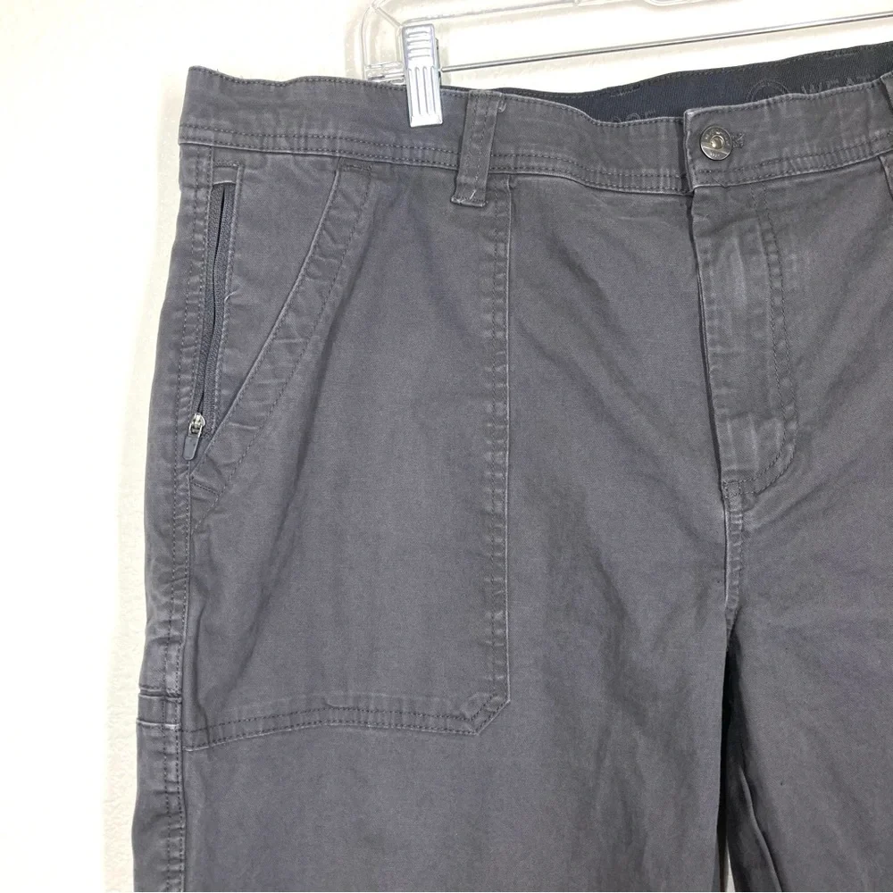WP Weatherproof Cargo Hiking Pants Gray 40x32 Cotton Spandex Velcro Pockets